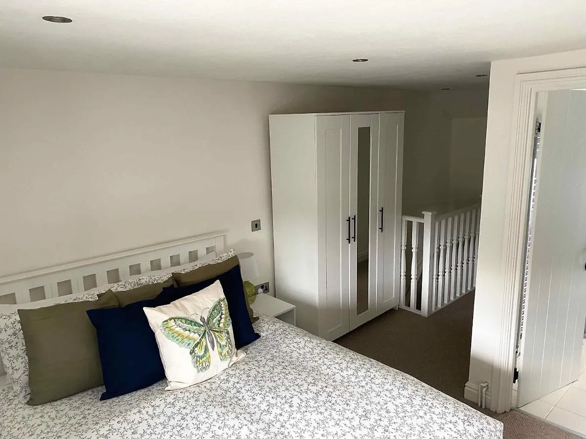 2 Bed House In Knaresborough Villa Nyaraló