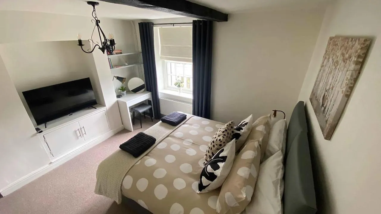 2 Bed House In Knaresborough Villa 0*,  Egyesült Királyság