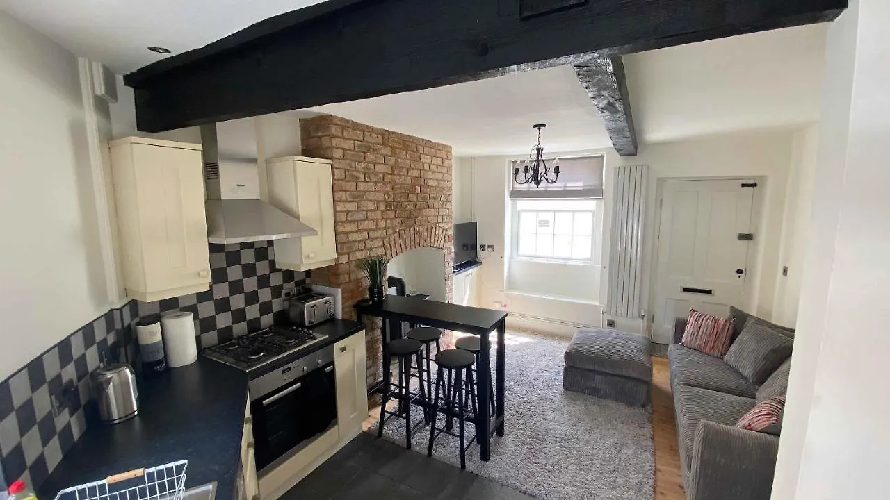 2 Bed House In Knaresborough Villa